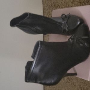 Ankle boots